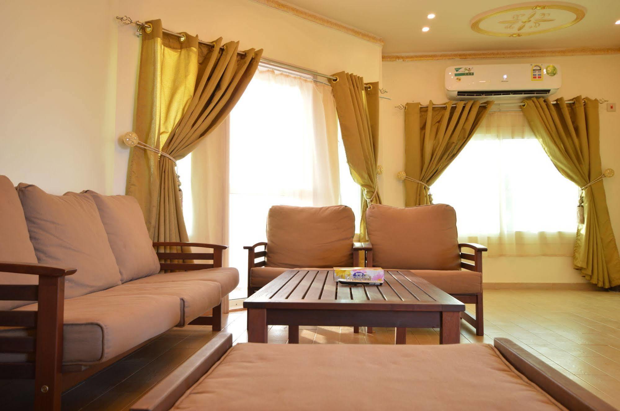 Al Ahmadi Plaza Resort Yanbu Luaran gambar