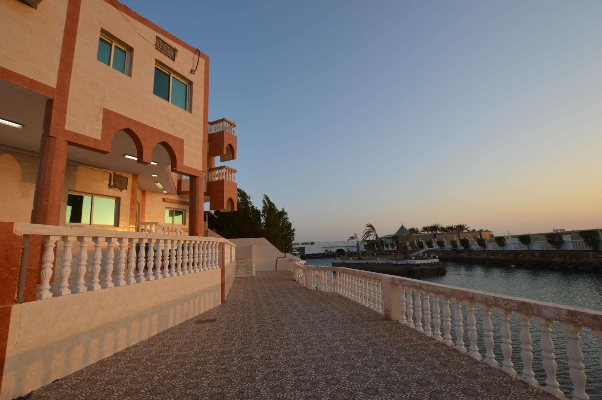 Al Ahmadi Plaza Resort Yanbu Luaran gambar